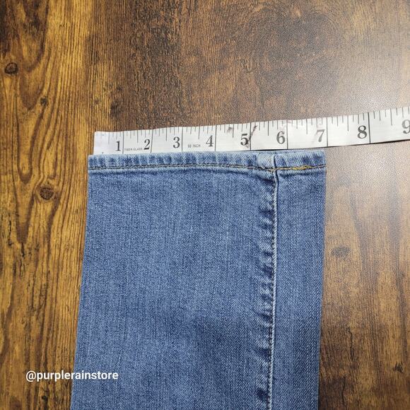 Eddie Bauer Jeans 12 Truly Straight Mid Rise Medium Light Wash Stretch Denim - Picture 9 of 11